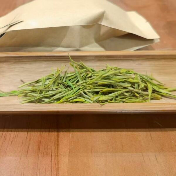Golden buds Yixing green tea 50g